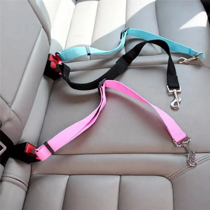 The Ultimate Telescopic Pet Safety Belt for Stress-Free Car Rides" 🐾🚗